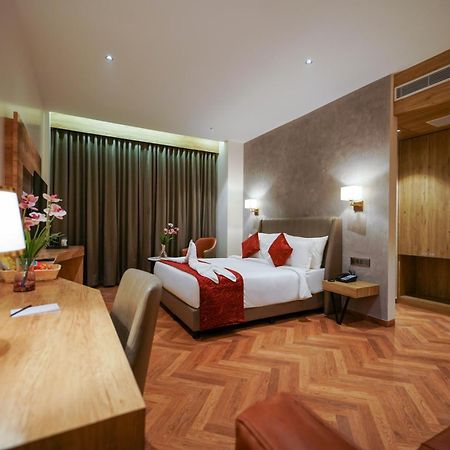 Hotel Park Inn Nellore - Near The Hospital & Highway Bagian luar foto