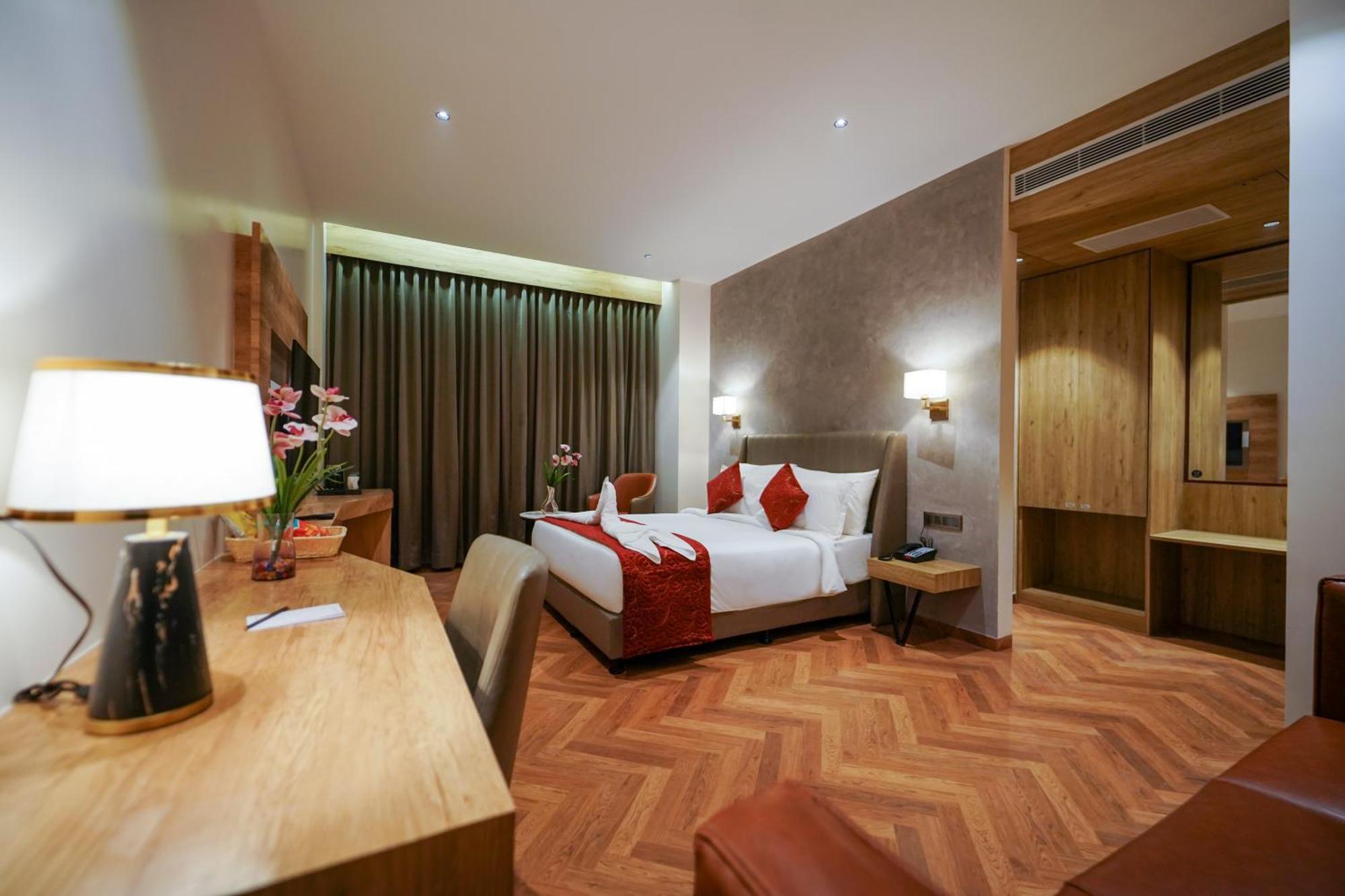 Hotel Park Inn Nellore - Near The Hospital & Highway Bagian luar foto