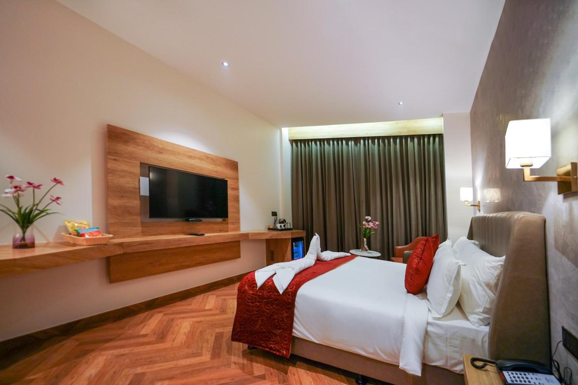 Hotel Park Inn Nellore - Near The Hospital & Highway Bagian luar foto